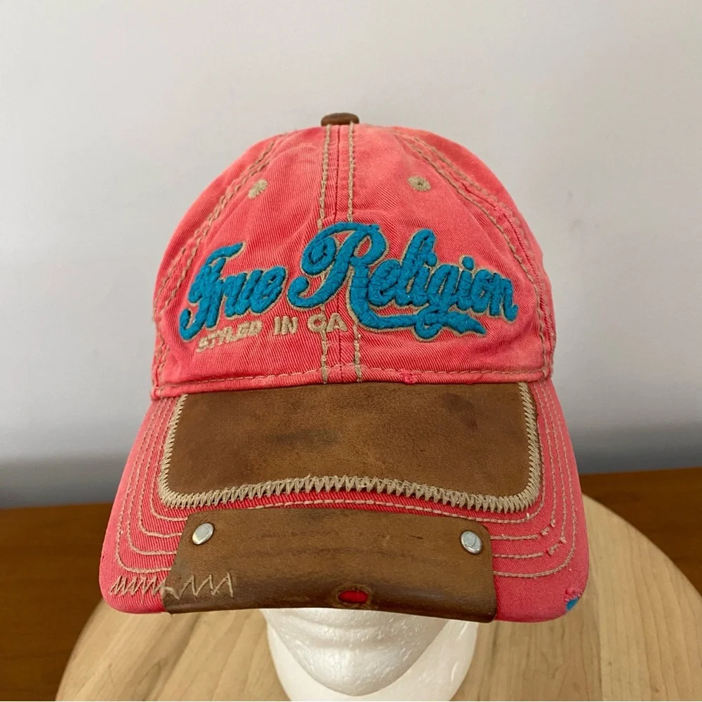 True Religion VTG The Buddha Red and Leather Distressed Hat Y2K Red Blue RARE‎